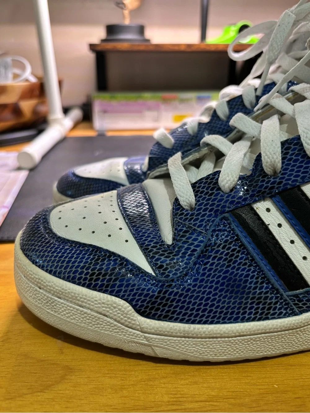 ADIDAS RUN-DMC FLEETWOOD HIGH TOP SNAKESKIN LEATHER SNEAKERS MENS.